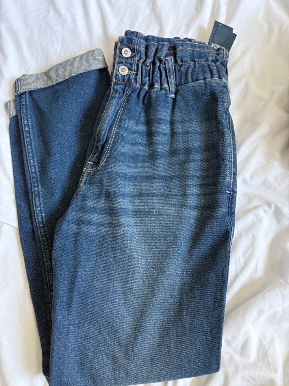 Hollister Dark Blue High-Rise Mom Jeans